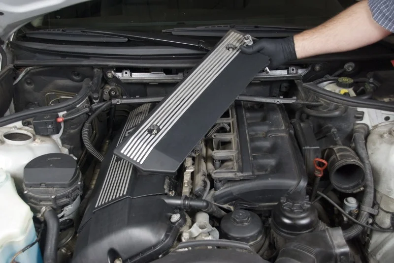 Профессиональный ремонт двигателя BMW X5 E53: восстановление силы и производительности