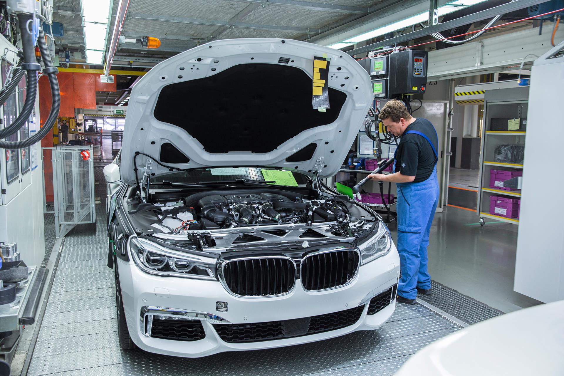 Бережное уход за великолепностью: Техническое обслуживание BMW
