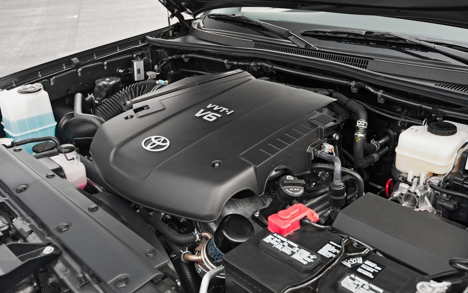 Ремонт двигателя Toyota: Восстановление Мощности и Надежности